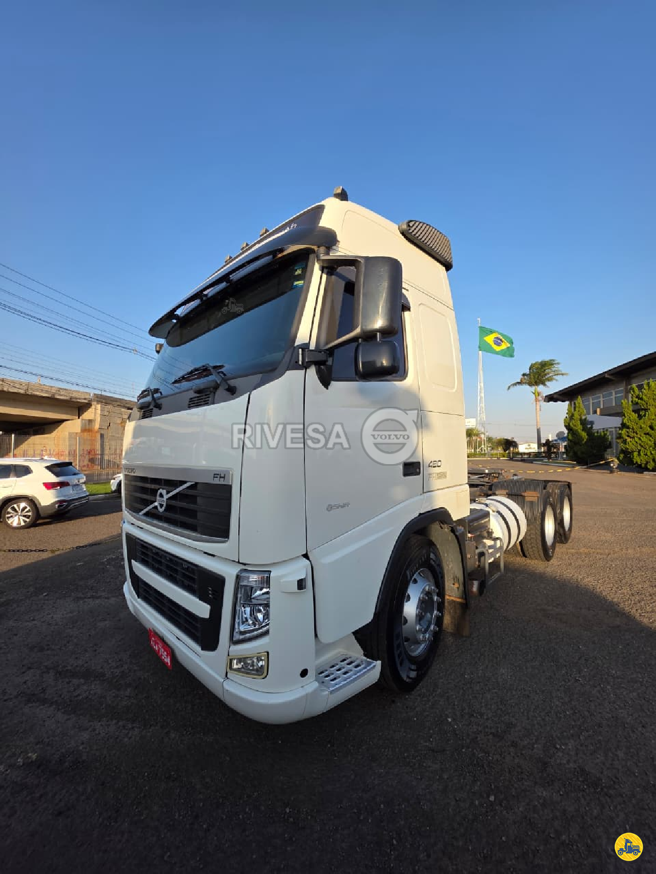 CAMINHAO VOLVO VOLVO FH 460 Cavalo Mecânico Cavalo 6x2 Rivesa - Volvo Matriz MARINGA PARANÁ PR